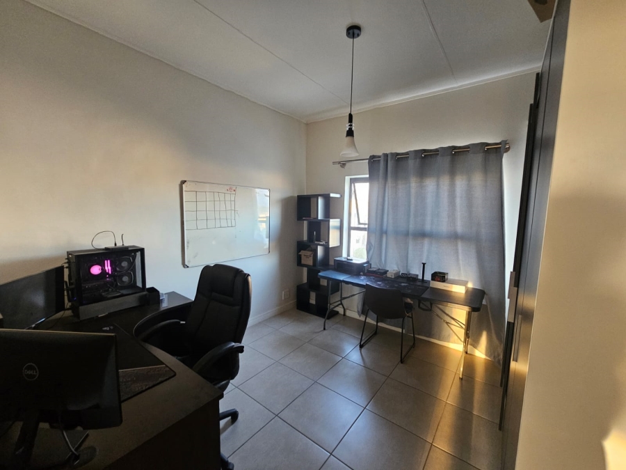 To Let 2 Bedroom Property for Rent in The Huntsman Western Cape